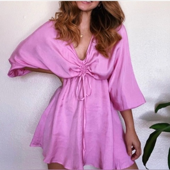 ZARA RUCHED PINK DRESS WlTH ELASTIC WAIST SIZE M (c5 - Picture 1 of 16
